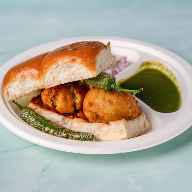 Vada Pav (2).